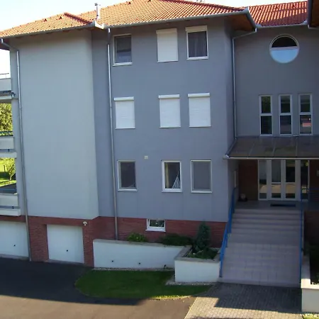 Gabriela Apartman Залакарош